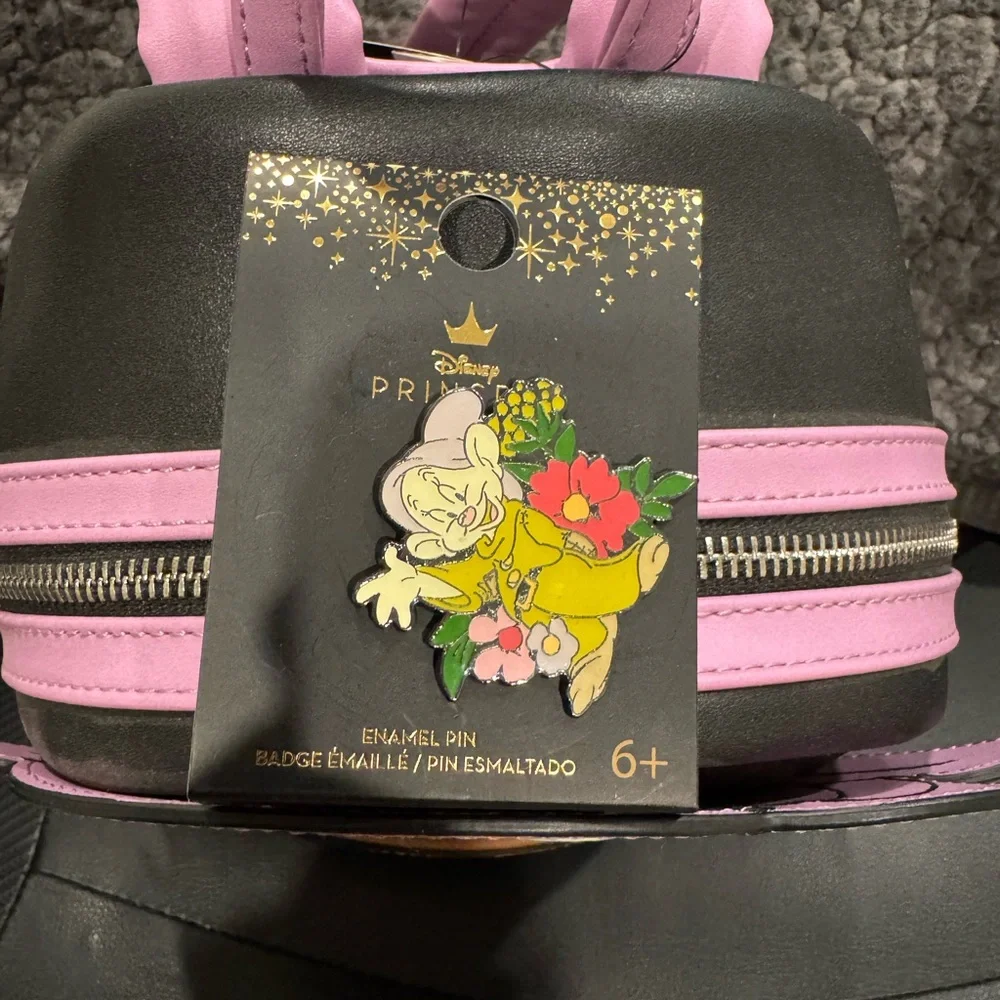 RARE Loungefly Dopey Backpack - Disney Snow White and the Seven Dwarfs - Picture 5 of 5